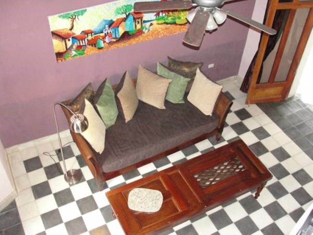 Hotel Casa Cubana Granada Nicaragua Oda fotoğraf