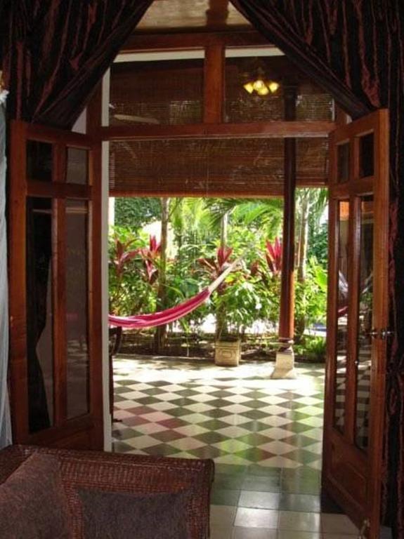 Hotel Casa Cubana Granada Nicaragua Oda fotoğraf